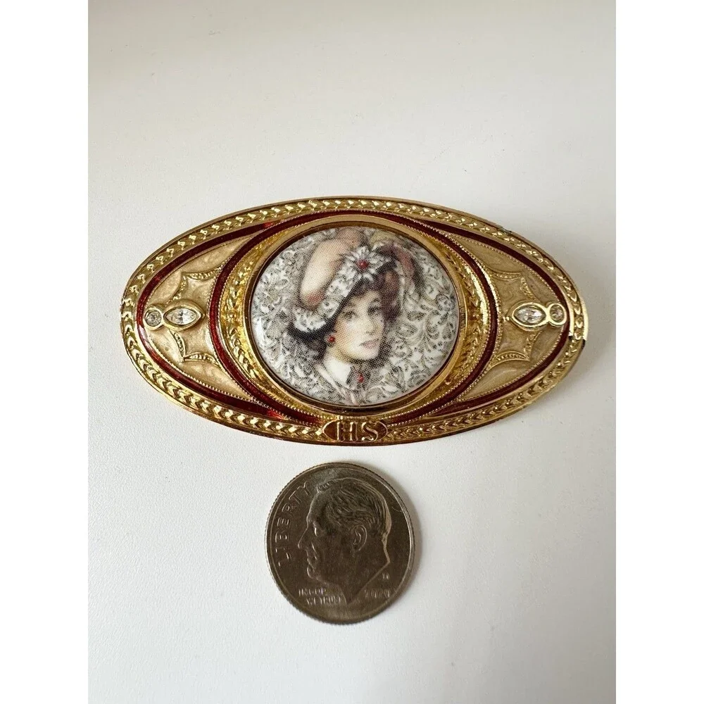 Avon President's Club Porcelain Enamel Rhinestone Lady Cameo Brooch Vintage